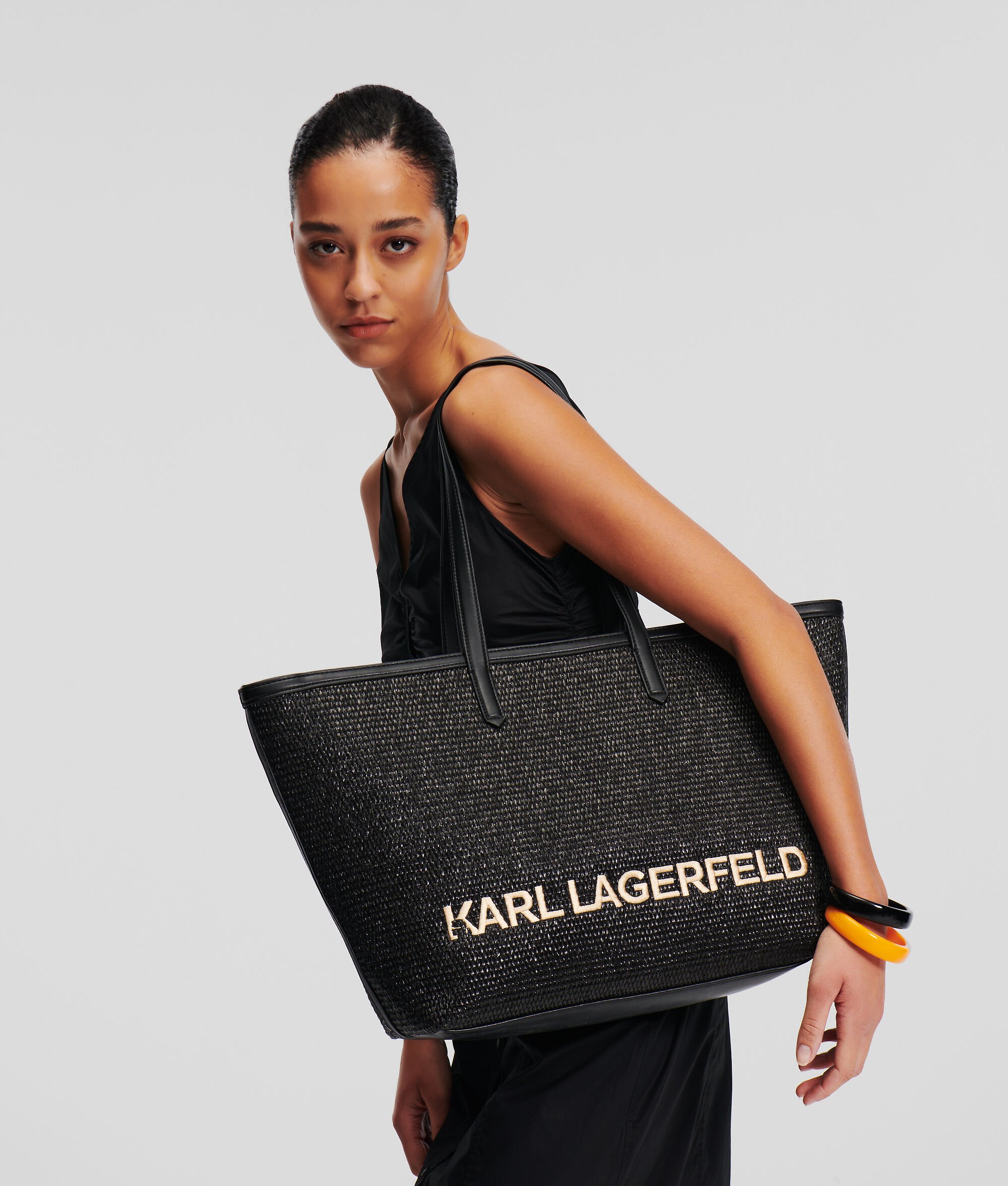 (image for) Chic K/Essential Raffia Tote Bag